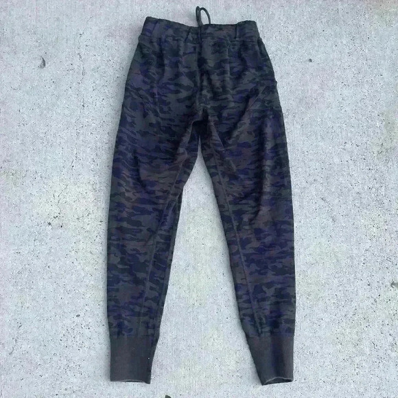 Alphalete women s Joggers green camo leggings pockets drawstring Running Active - Picture 8 of 10